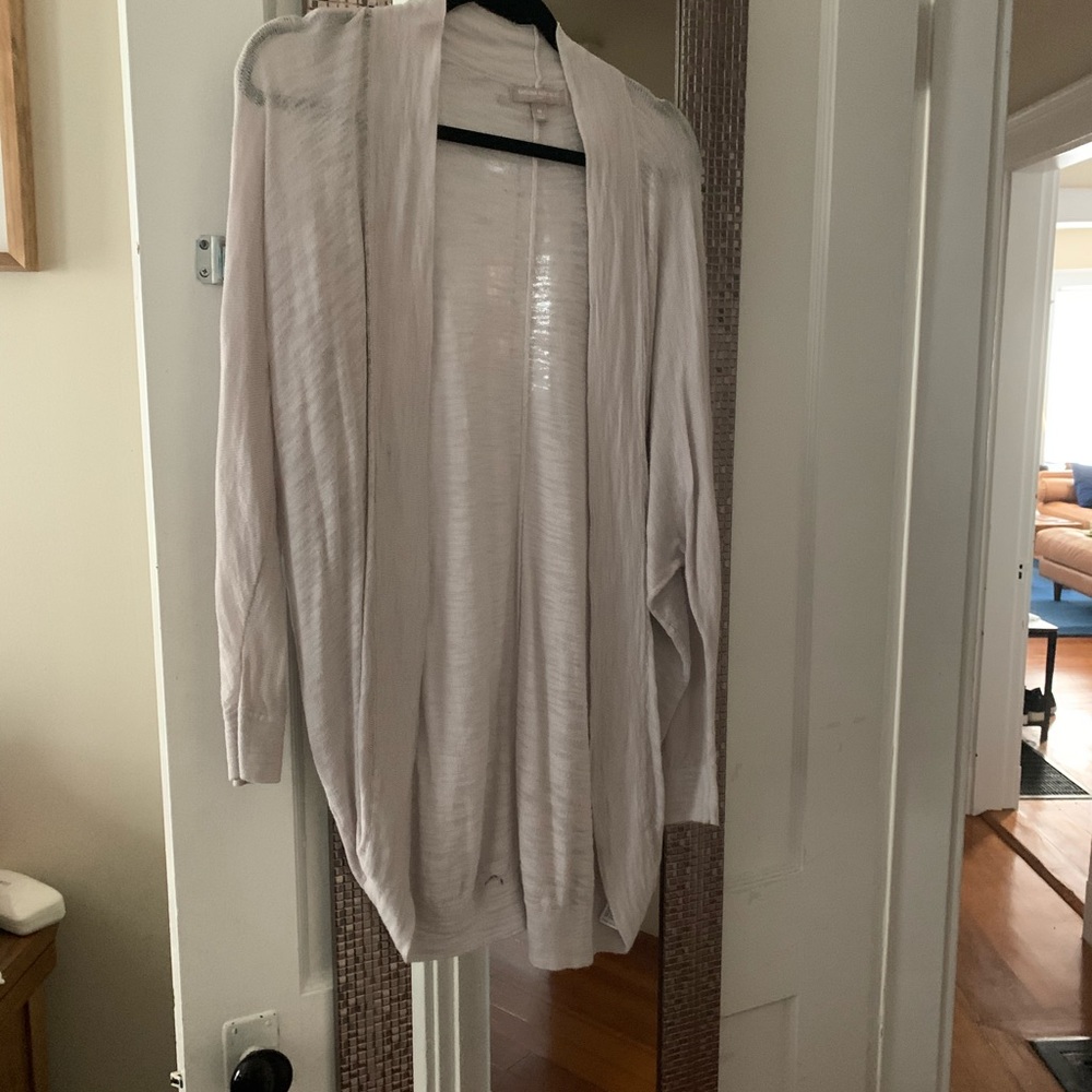 Banana Republic Lightweight Cardigan M